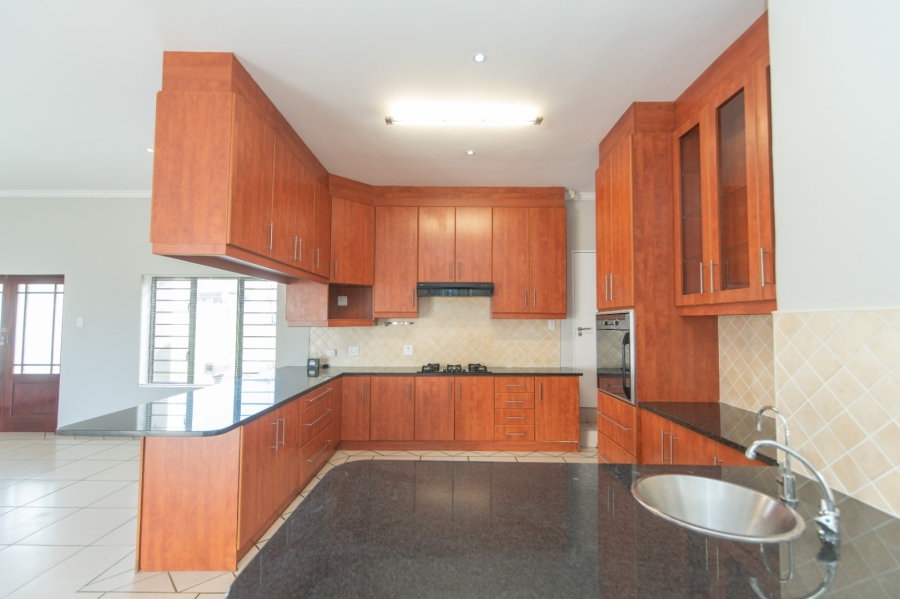 To Let 3 Bedroom Property for Rent in Lovemore Heights Estate Eastern Cape